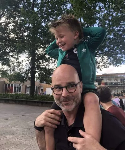 Martijn Straathof: “Ik leerde letters voelen op schuurpapier”